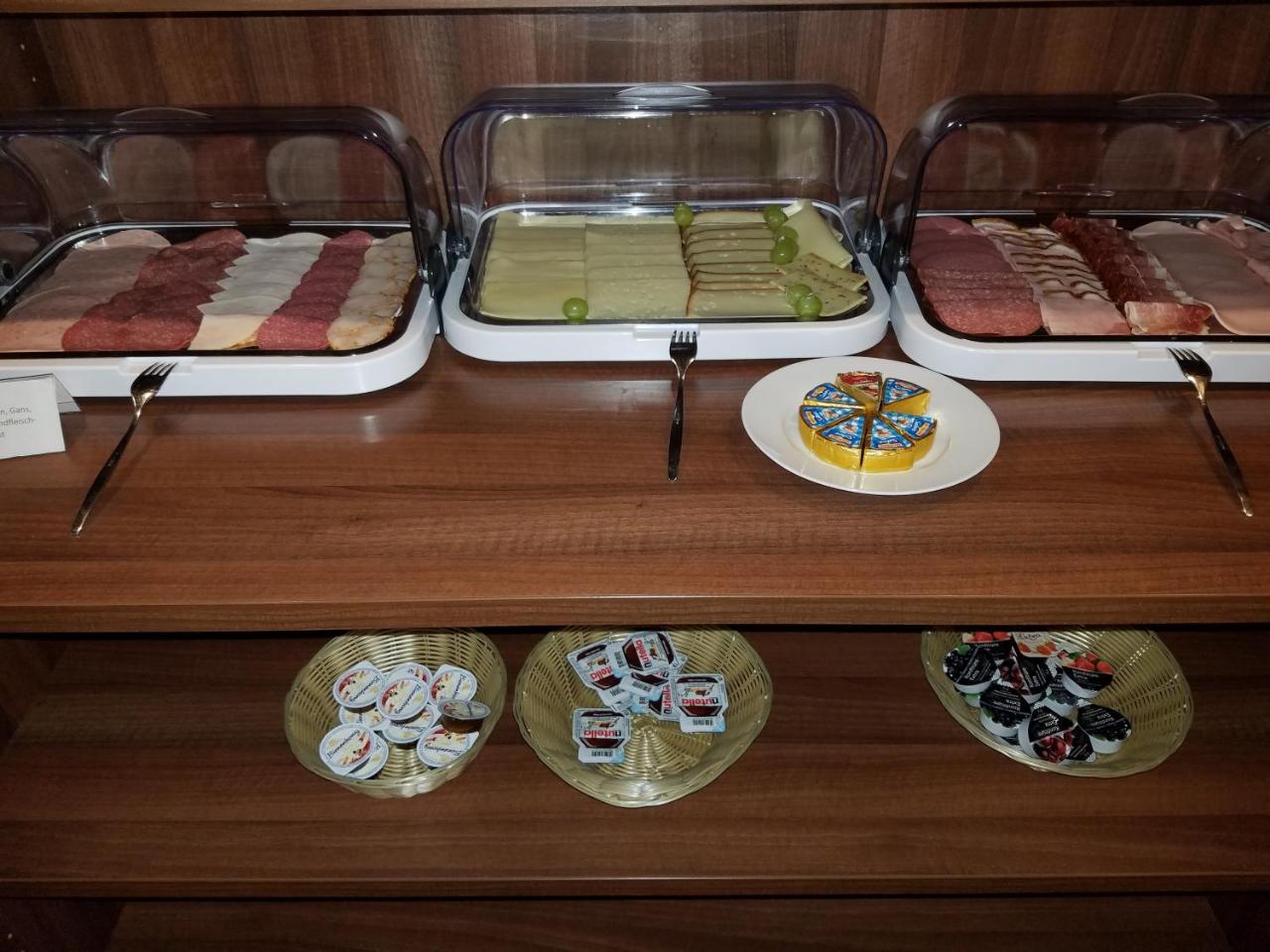 Hotel Monopol Hilden Luaran gambar