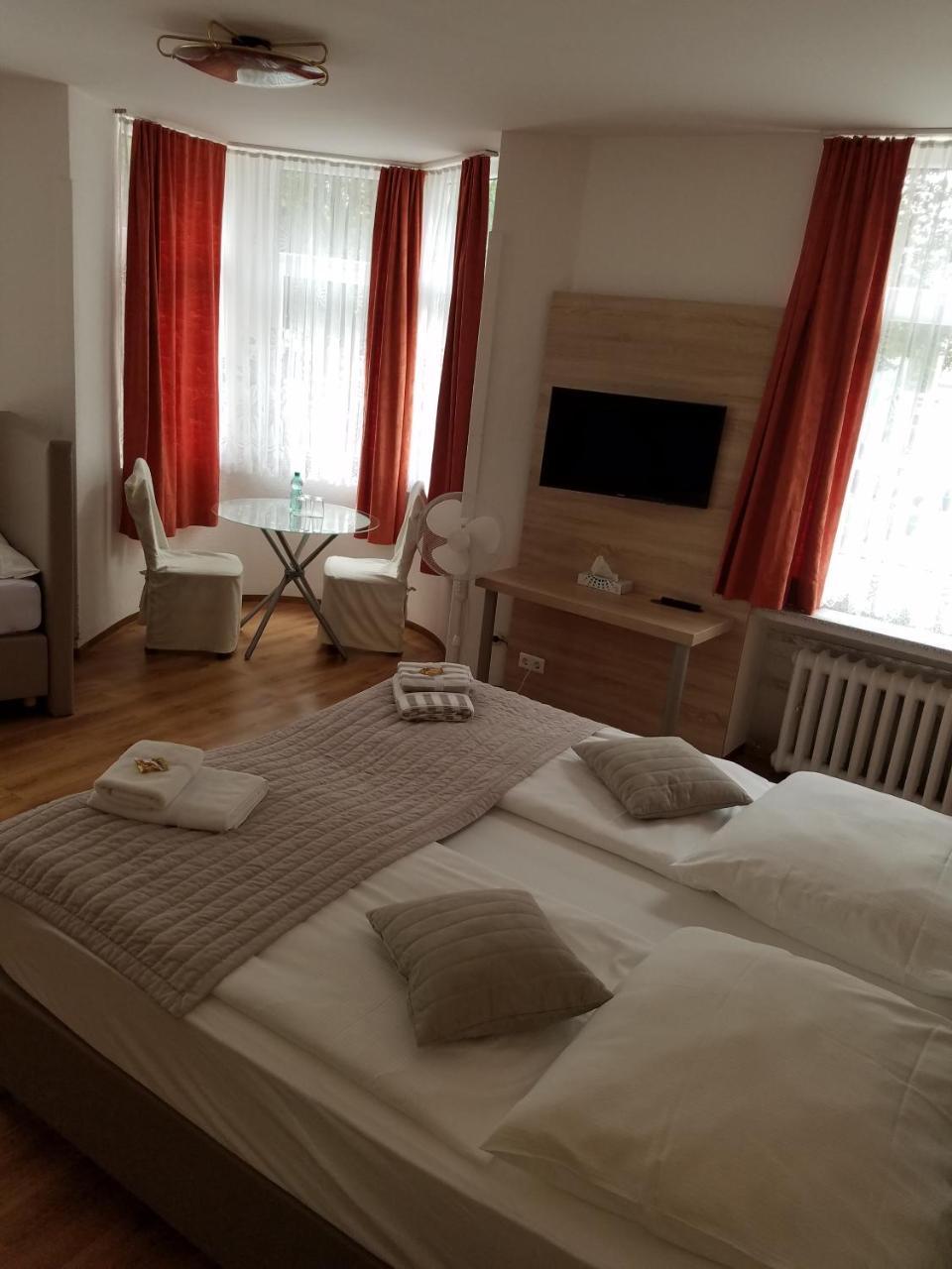 Hotel Monopol Hilden Luaran gambar