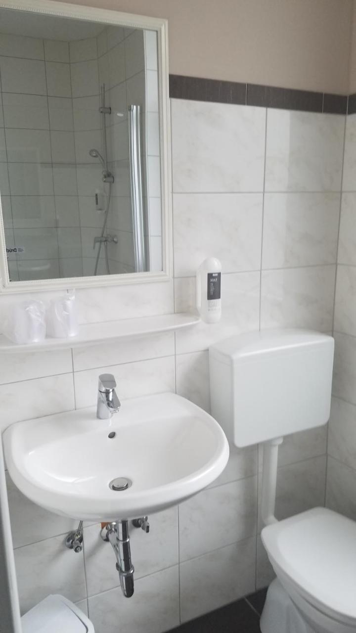 Hotel Monopol Hilden Luaran gambar