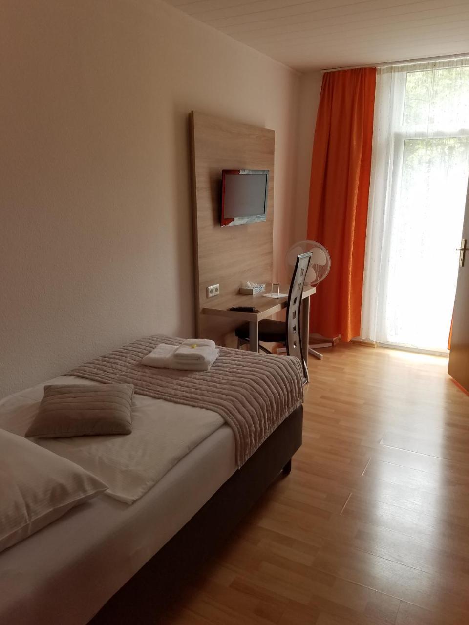 Hotel Monopol Hilden Luaran gambar