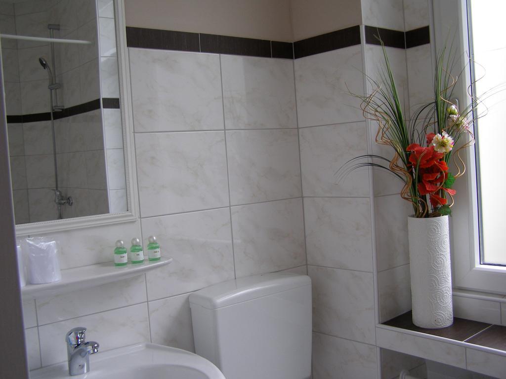 Hotel Monopol Hilden Luaran gambar